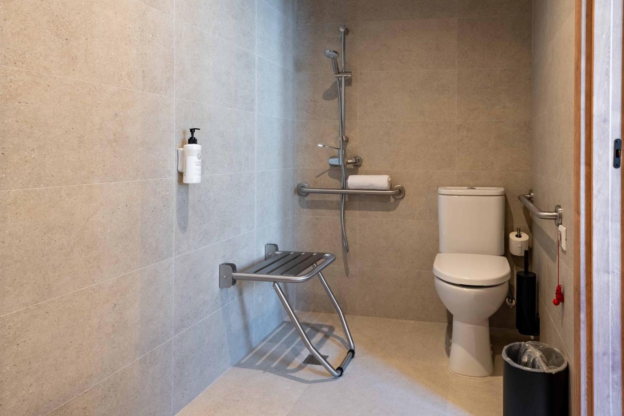 Easyhotel Alcala Hotel