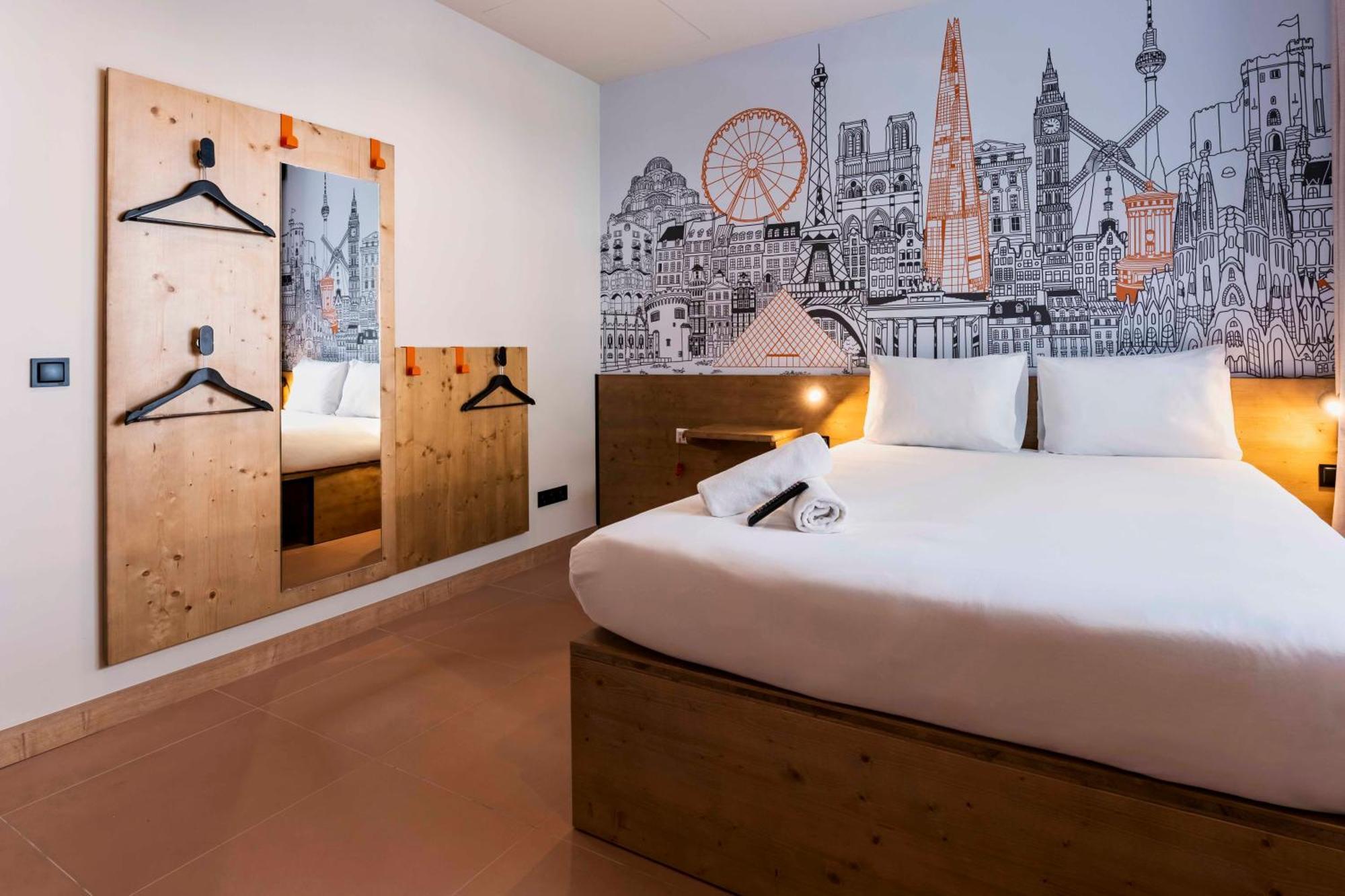 Hotel Easyhotel Alcala *